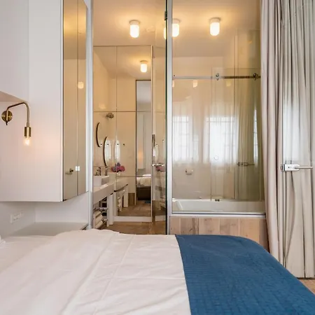 Ah Design Luxury Apartmán *